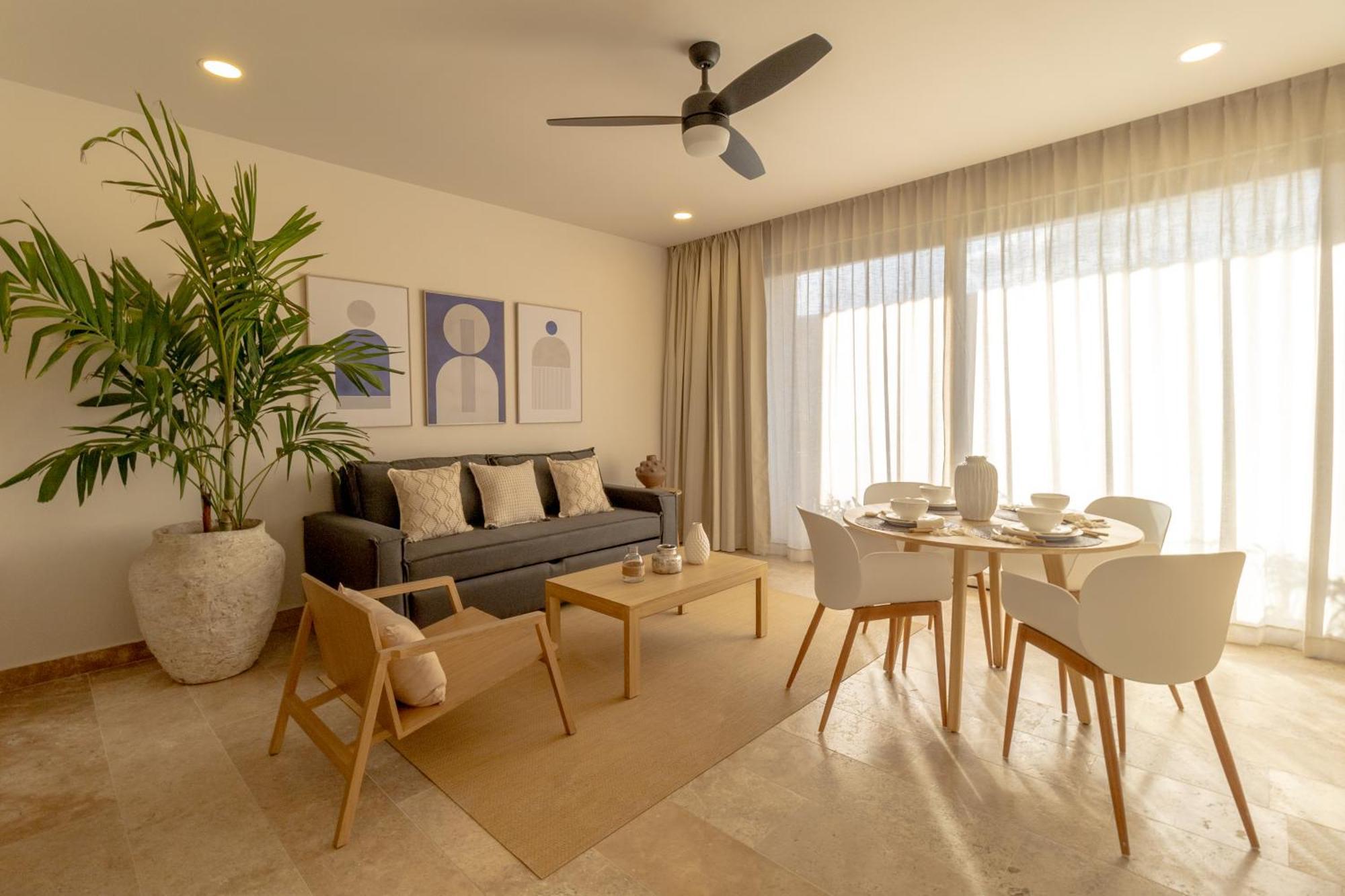 Suite Superior Deluxe with City View (3 Adults)