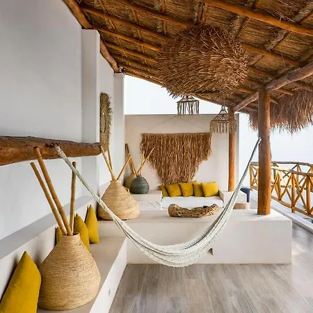 Verandah Studios-3