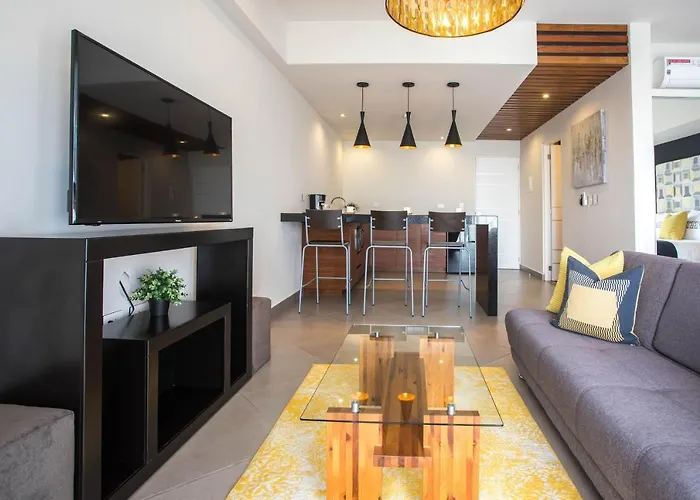 Honey B Suites Playa del Carmen