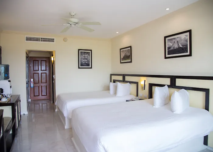 Hôtels de Luxe à Playa del Carmen près de Rue commerçante Quinta Avenida