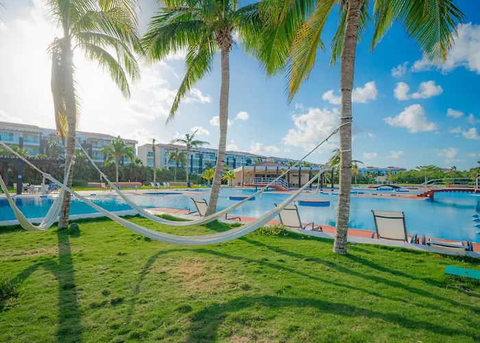 Luxury 3 Bedroom Condo - Beachfront Complex At Mareazul - Buena Vida Playa del Carmen acceptant les animaux