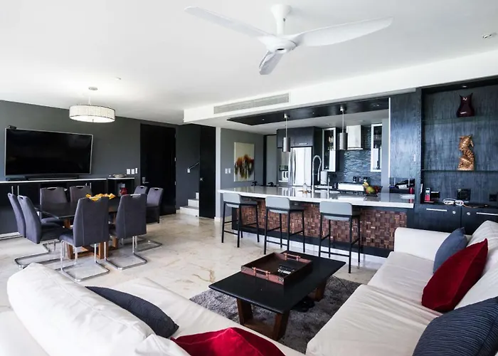 Villa Executive Penthouse With Unobstructed Views At The Elements By Bric à Playa del Carmen