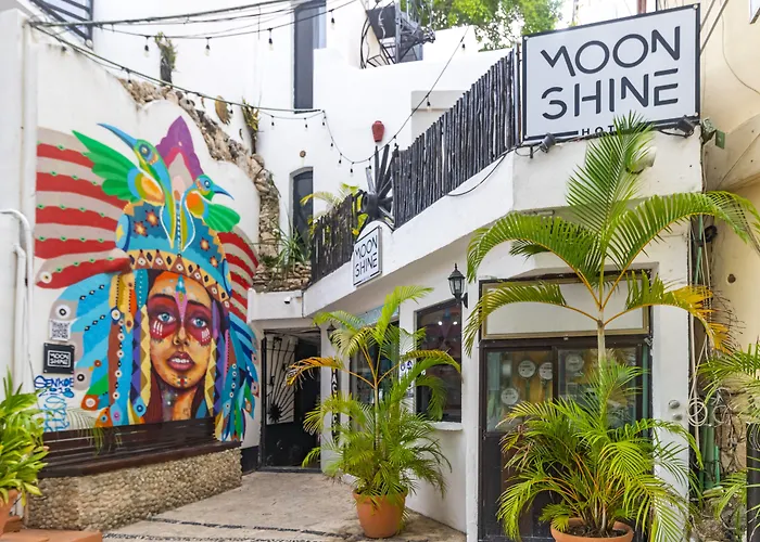 Moonshine Hotel Playa del Carmen, México