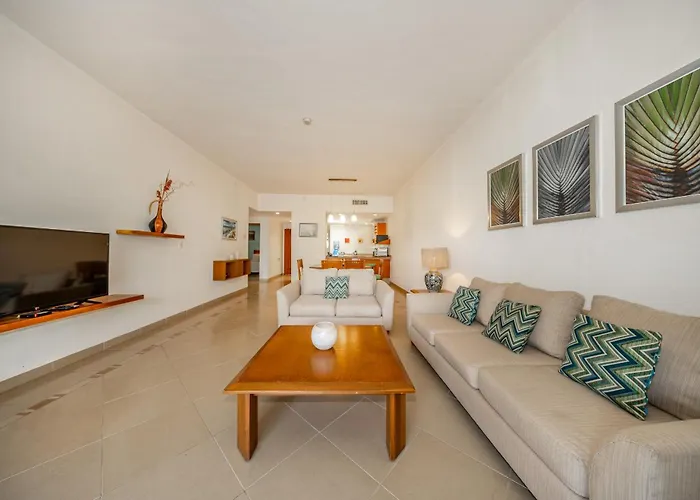 Riviera Maya Suites Playa del Carmen, México